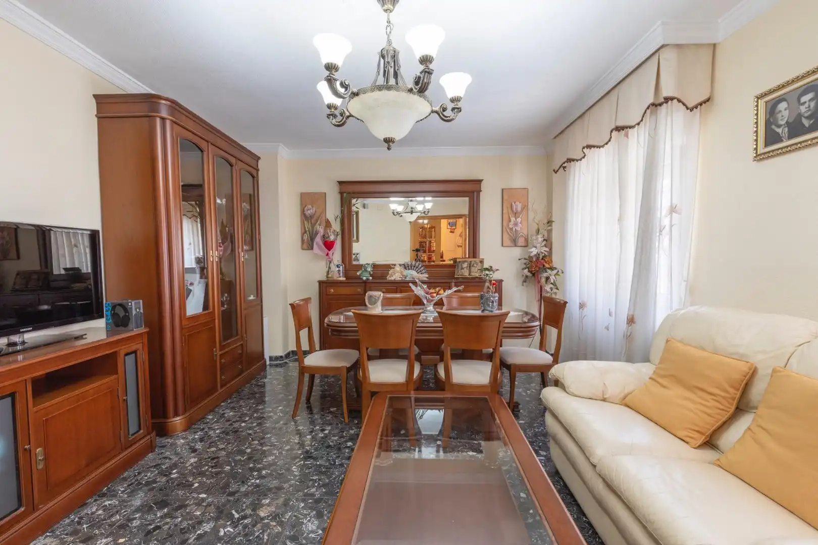 Reihenhaus zum Verkauf in Calle Adrián López Iriarte 52, imagen 4