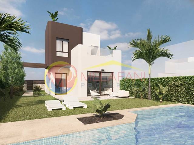 Casa-chalet en Venta en N/A en El Pinar de Campoverde