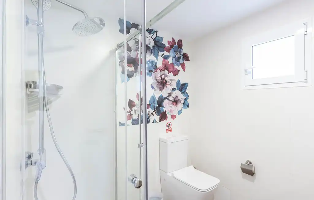 Bany de Casa o xalet en venda en Vélez-Málaga amb Aire condicionat, Jardí privat i Terrassa