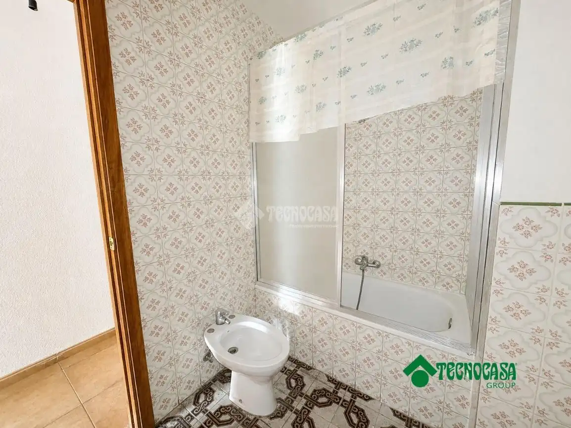 Badezimmer von Wohnung zum Verkauf in Torrijos