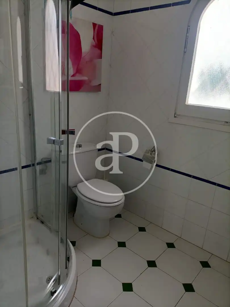 House with pool to rent in Carrer Ulisses, imagen 20