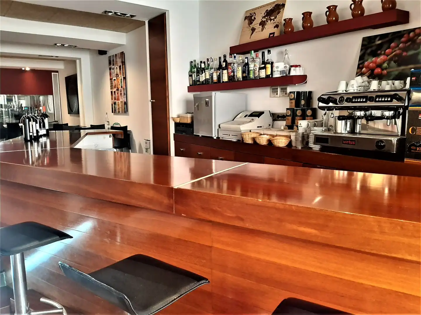 Local en traspaso en Calle Sant Leopold, Barri del Centre
