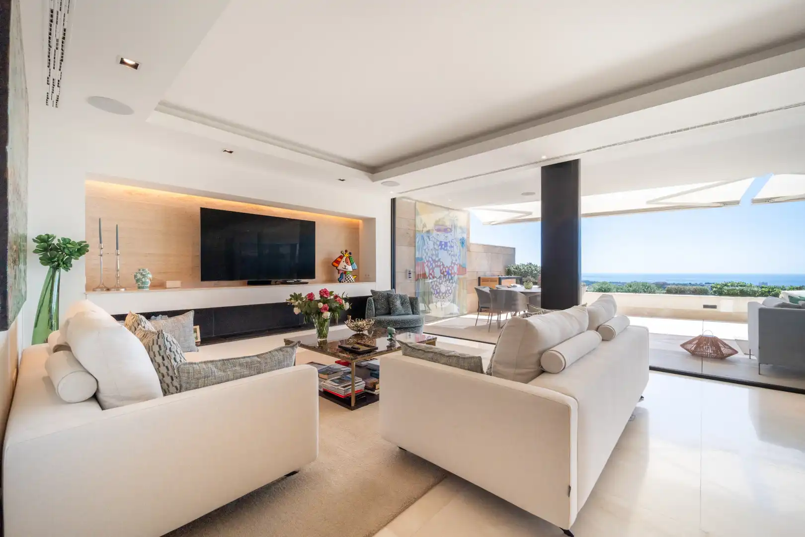 Sala de estar de Apartamento en venta en Benahavís con Aire acondicionado, Terraza y Trastero