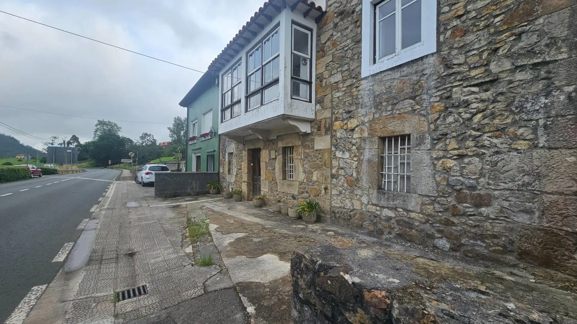 Vista exterior de Casa o chalet en venta en Medio Cudeyo con Jardín privado, Terraza y Trastero