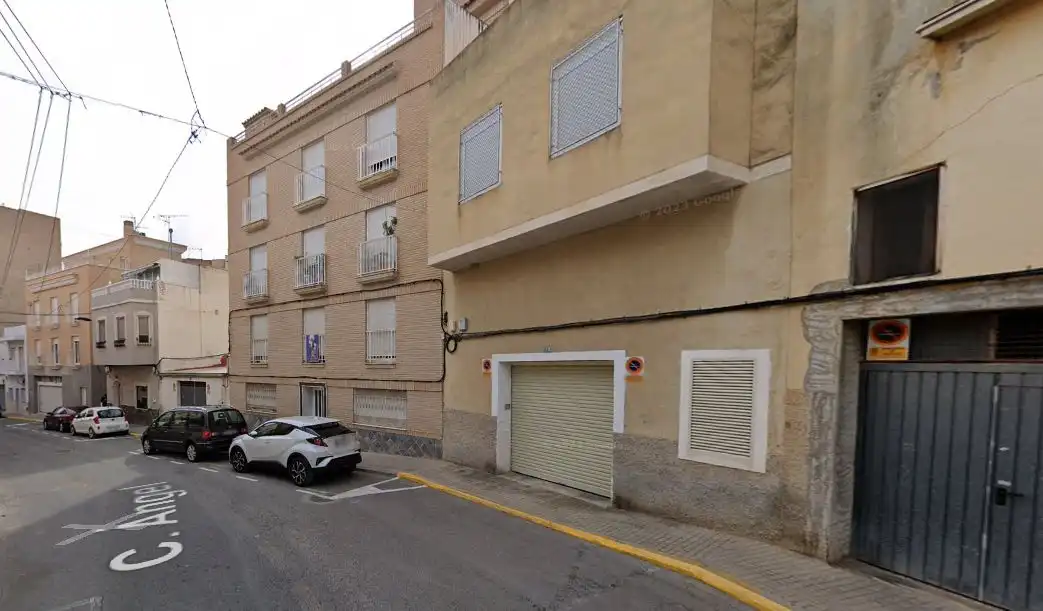 Vista exterior de Piso en venta en Crevillent