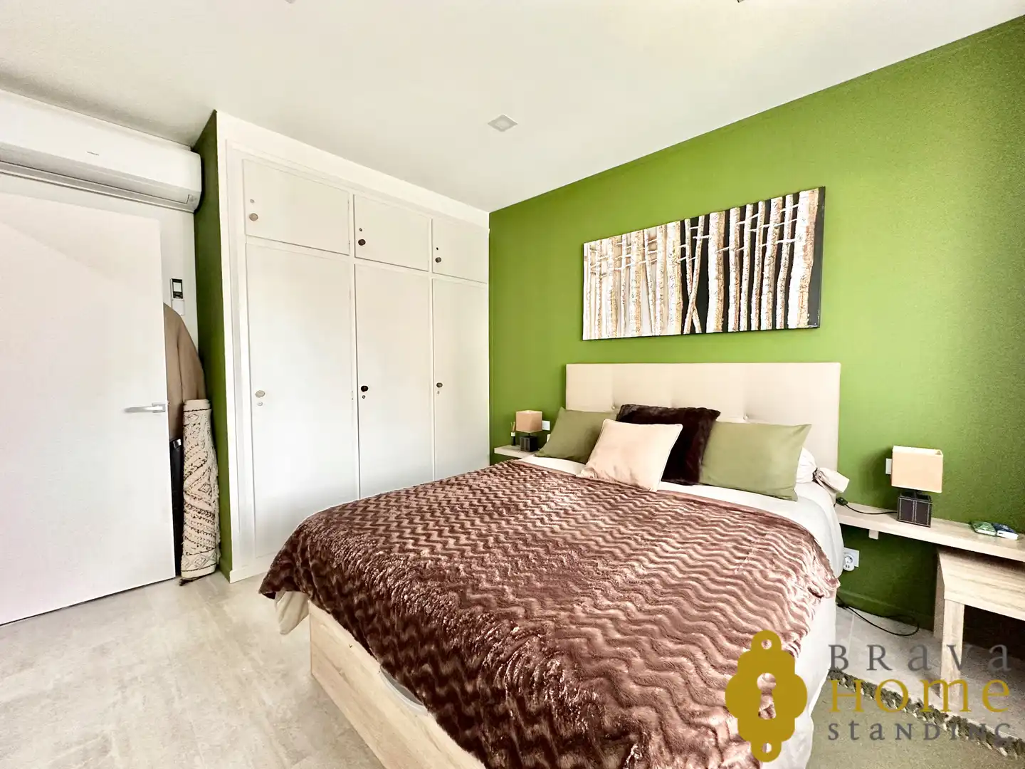 Schlafzimmer von Haus oder Chalet zum Verkauf in Empuriabrava mit Klimaanlage, Heizung und Privatgarten