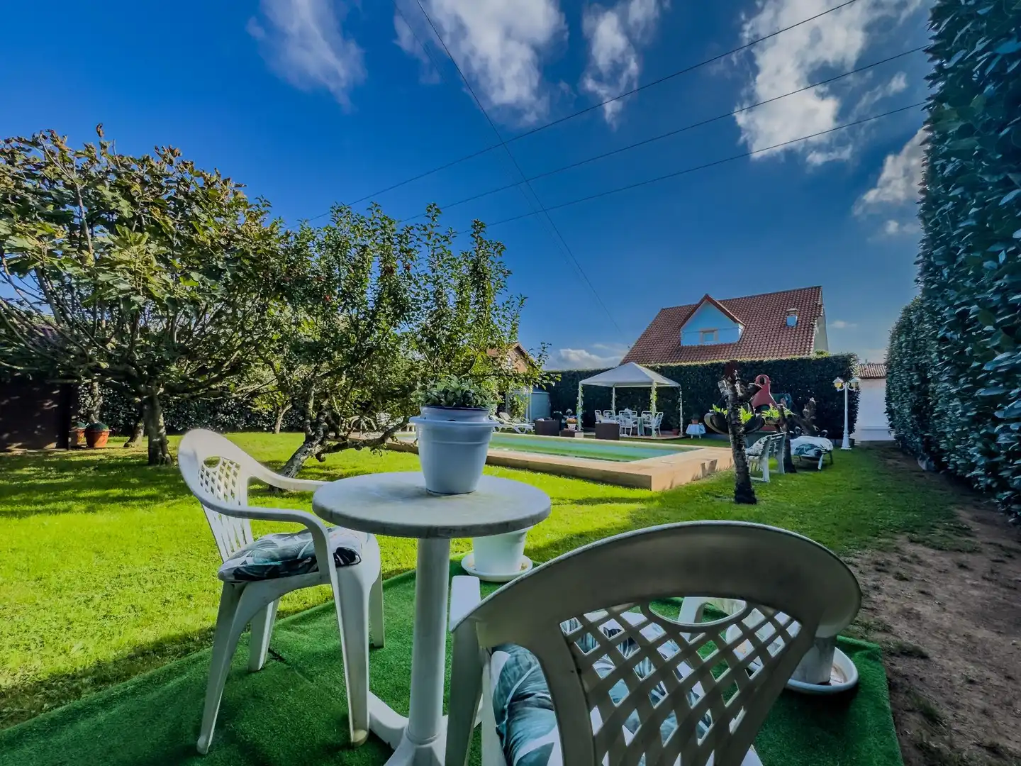 Jardí de Casa o xalet en venda en Camargo amb Jardí privat, Piscina i Moblat