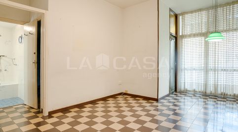 Foto 3 de Piso en venta en El Baix Guinardó, Barcelona Capital