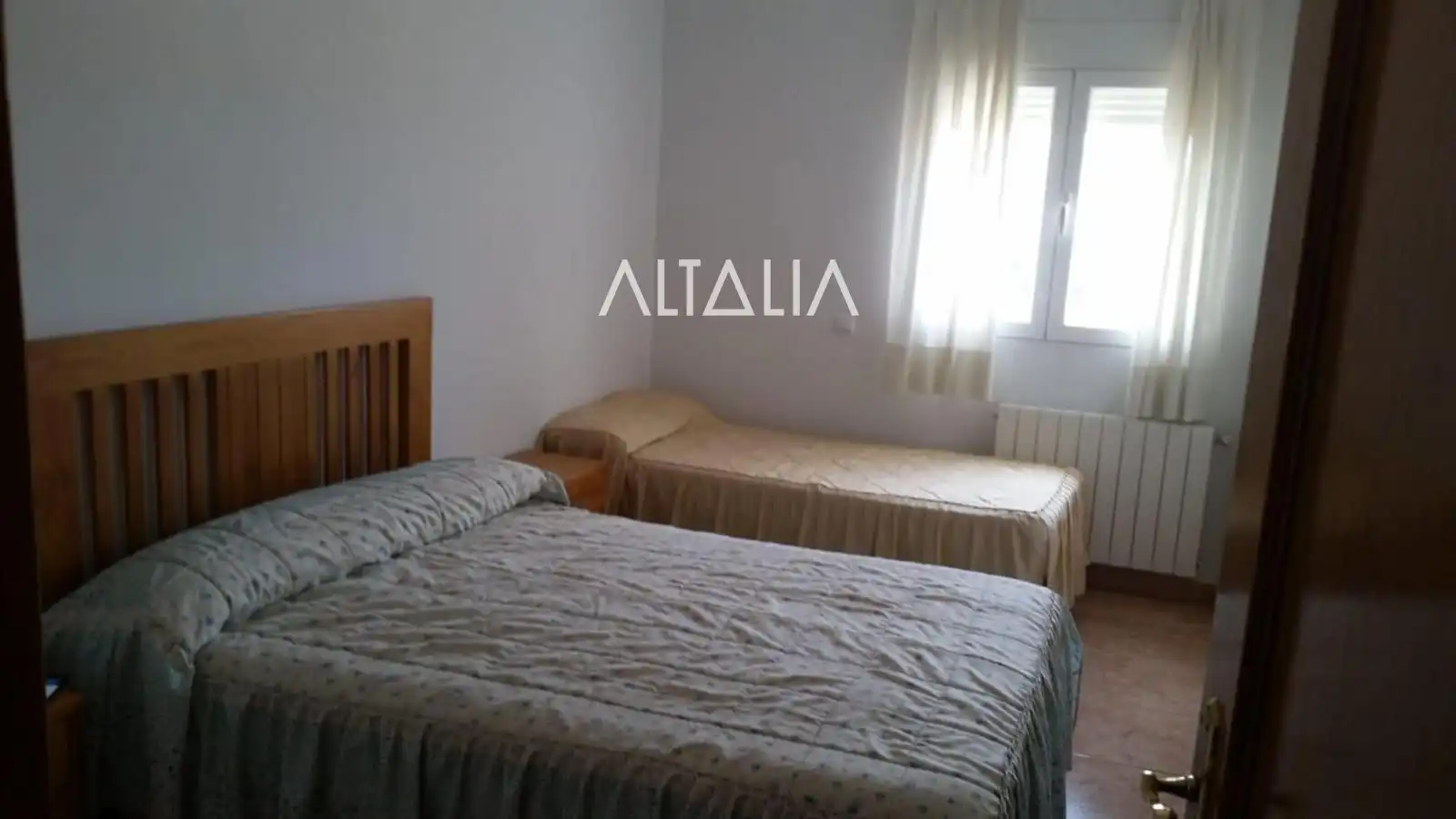 Dormitori de Casa o xalet en venda en Villanueva de Guadamejud amb Terrassa, Traster i Moblat