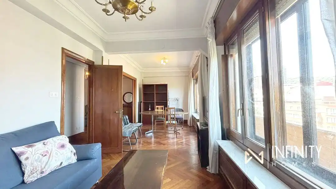Living room of Flat for rent in Bilbao   with Heating, Terrace and Balcony