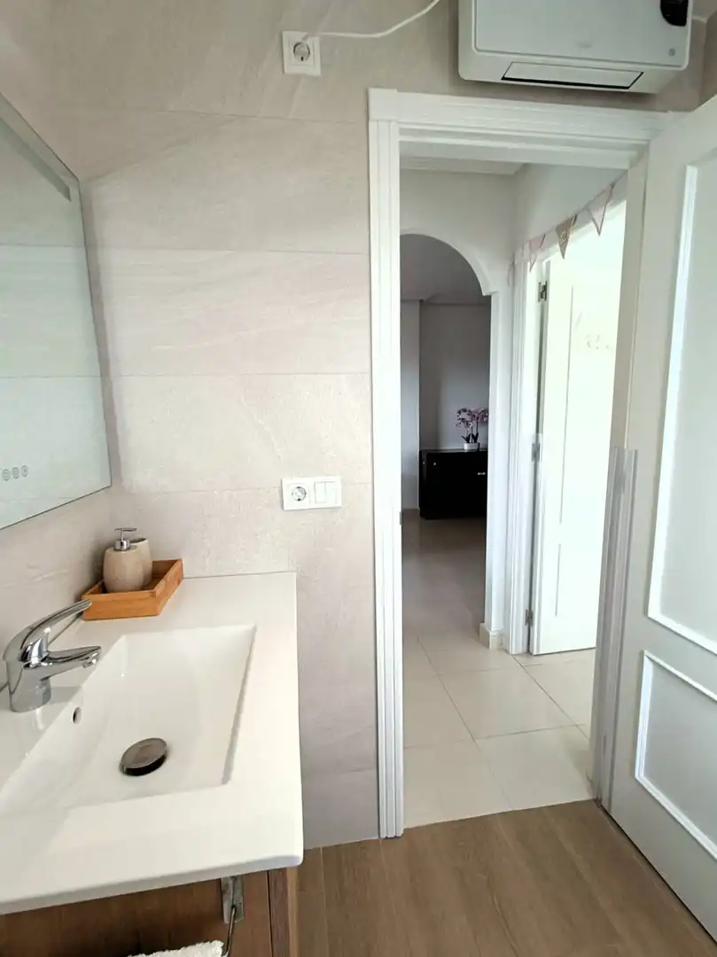 Flat with pool for sale in Los Arenales del Sol, imagen 42