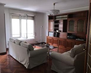Living room of Flat to rent in  Pamplona / Iruña  with Heating, Furnished and Oven