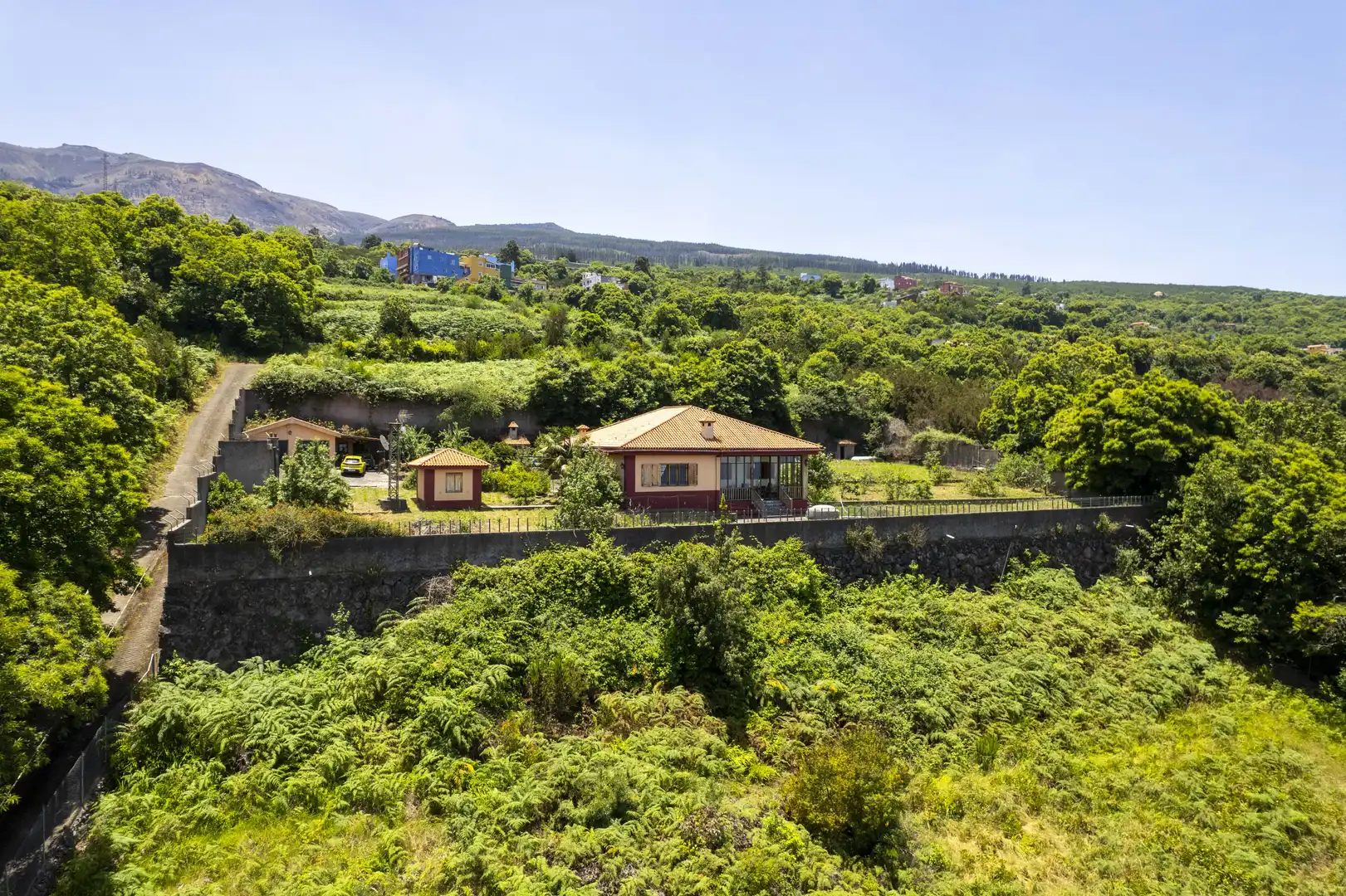 Vista exterior de Casa o xalet en venda en La Orotava amb Calefacció, Jardí privat i Traster