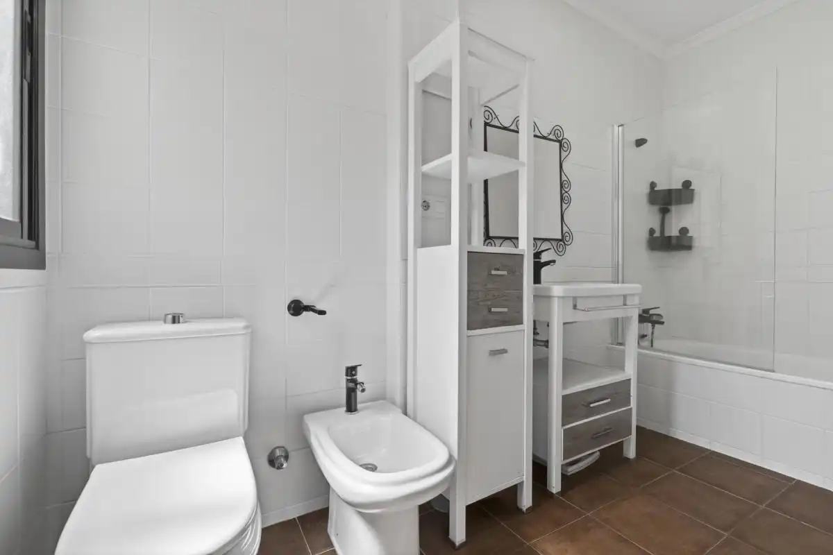 Bathroom of Detached homes for sale in Sevilla  with Air Conditioner, Heating and Terrace
