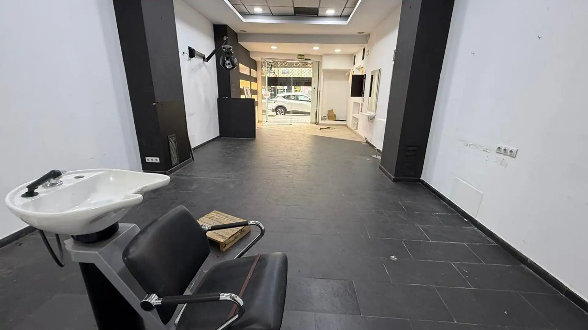 Local de alquiler en  Valencia Capital con Aire acondicionado