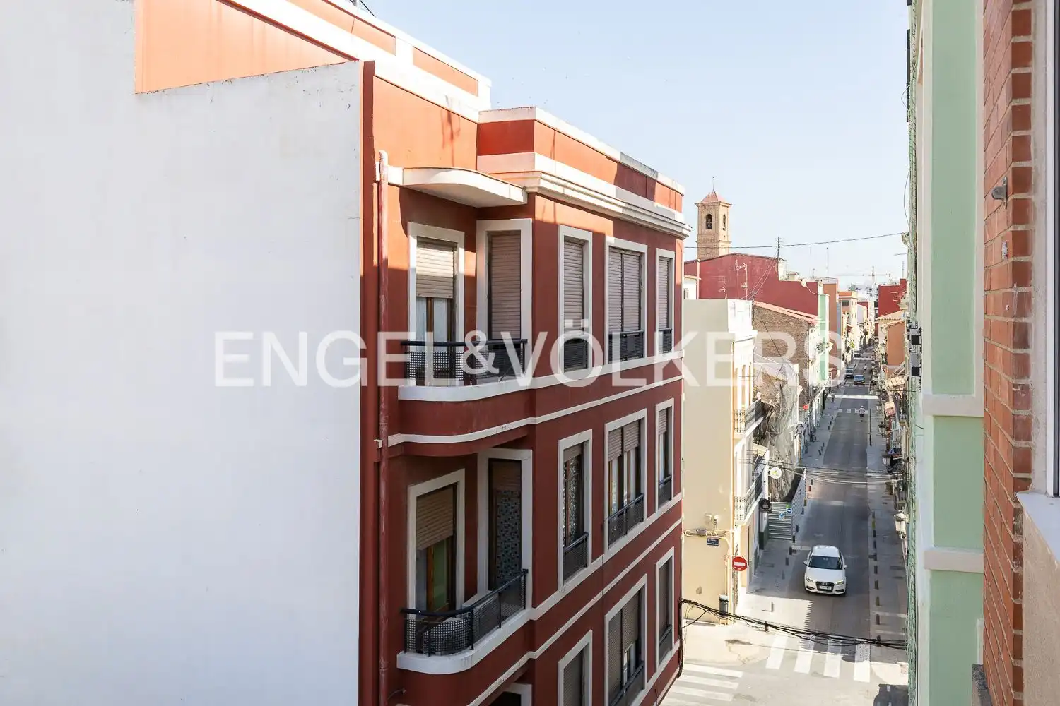 Vista exterior de Pis de lloguer en Valencia amb Calefacció, Moblat i Balcó