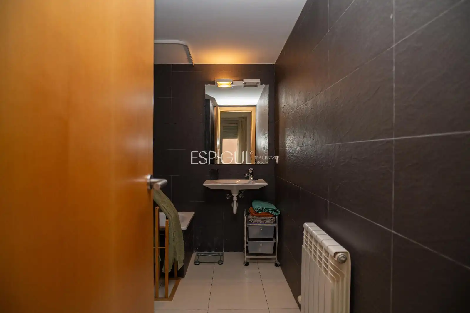 Flat for sale in Girona  with Air Conditioner, Heating and Terrace