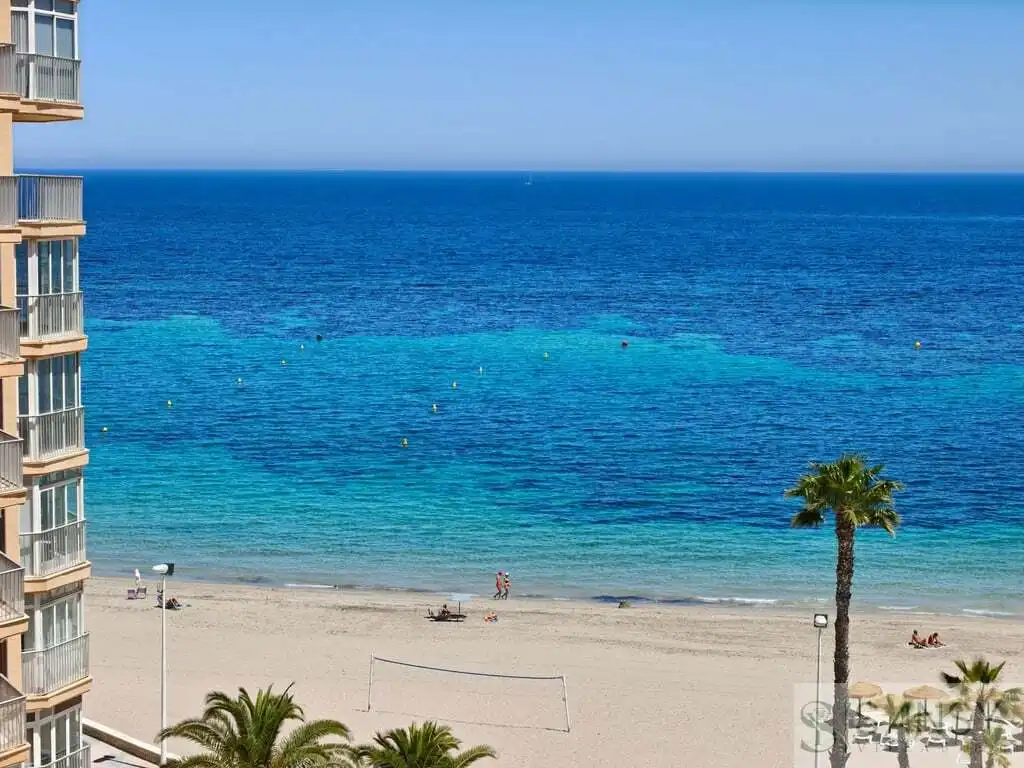 Vista exterior de Apartamento en venta en Calpe / Calp con Aire acondicionado, Calefacción y Terraza