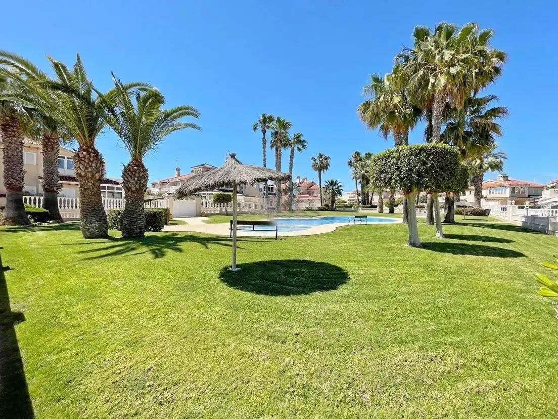 Bungalow mit Terrasse zum Verkauf in Calle Pino Carrasco, imagen 15