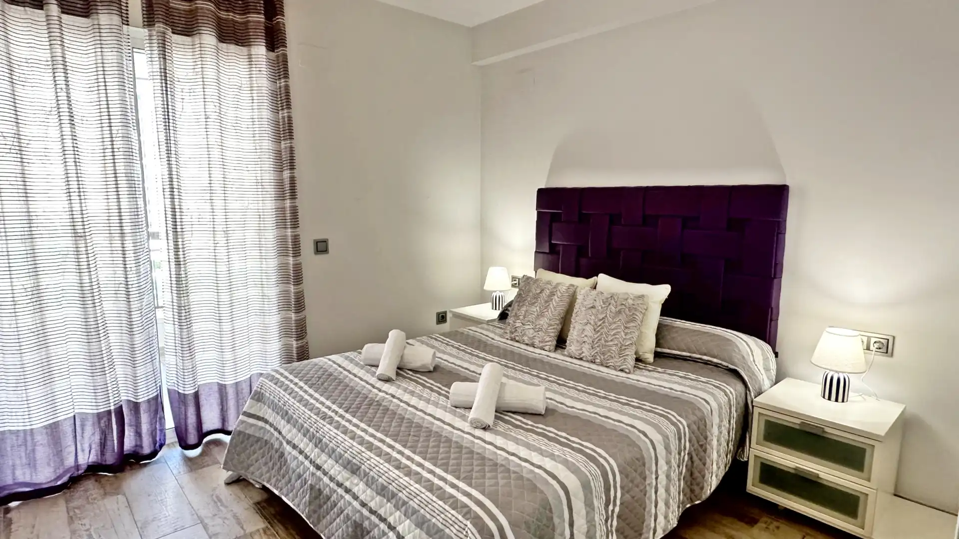 Habitación de Apartamento de alquiler en Gandia con Terraza, Amueblado y Horno
