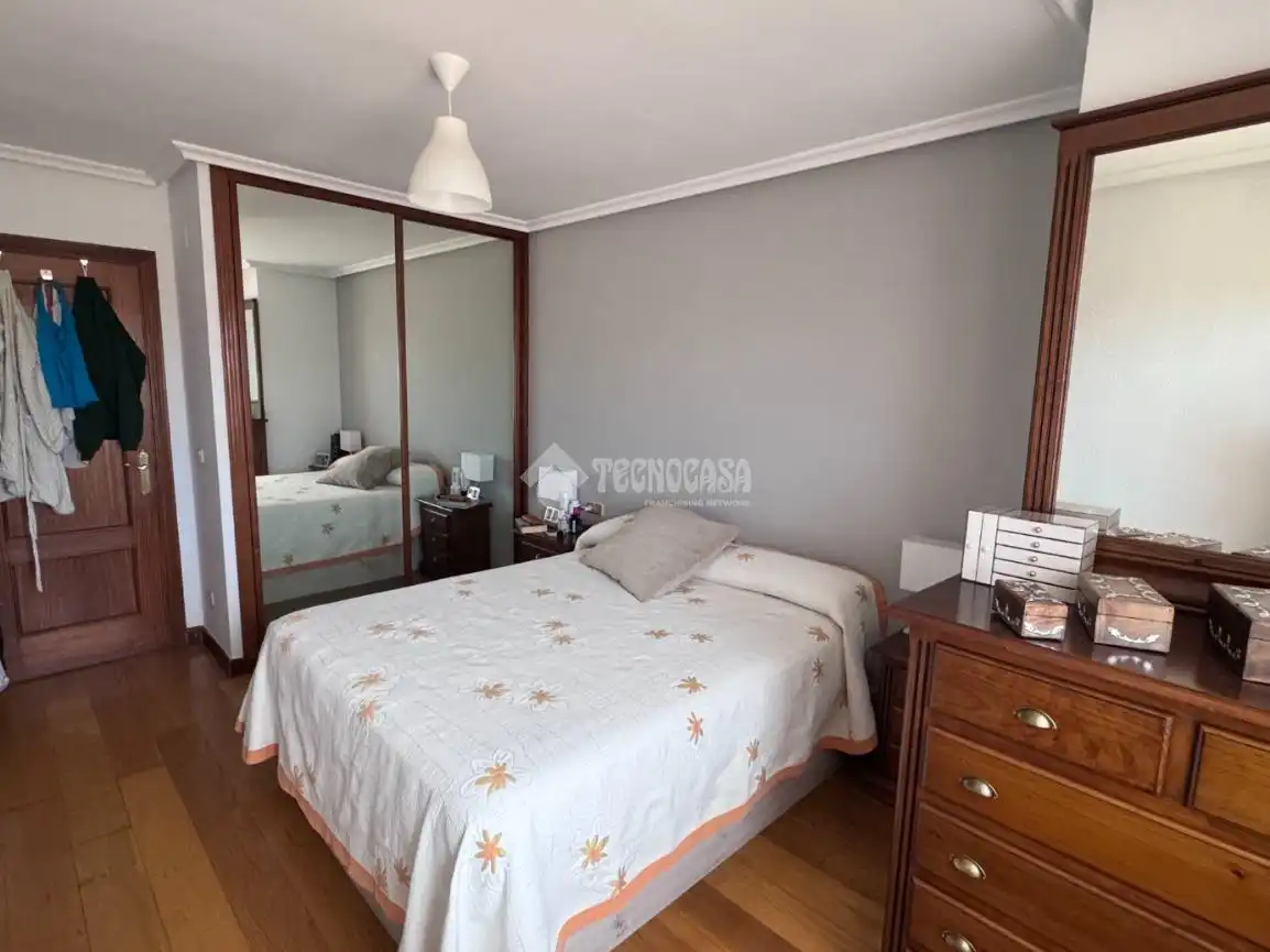 Schlafzimmer von Gebäude zum Verkauf in Villaquilambre