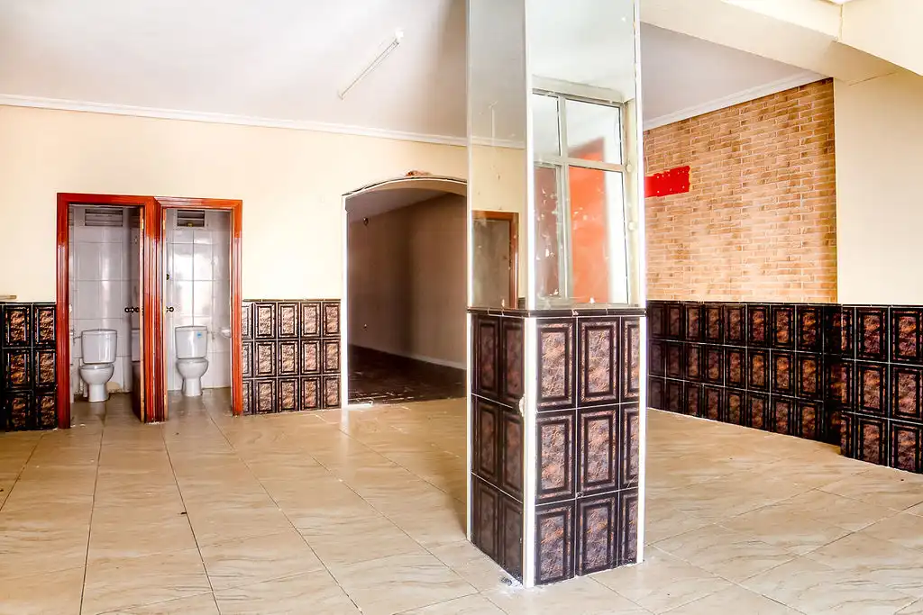 Local commercial à vendre à C/ Miguel Hernández, imagen 12