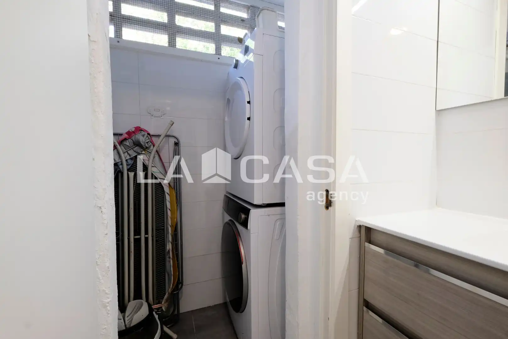 Flat for sale in Barcelona  with Heating