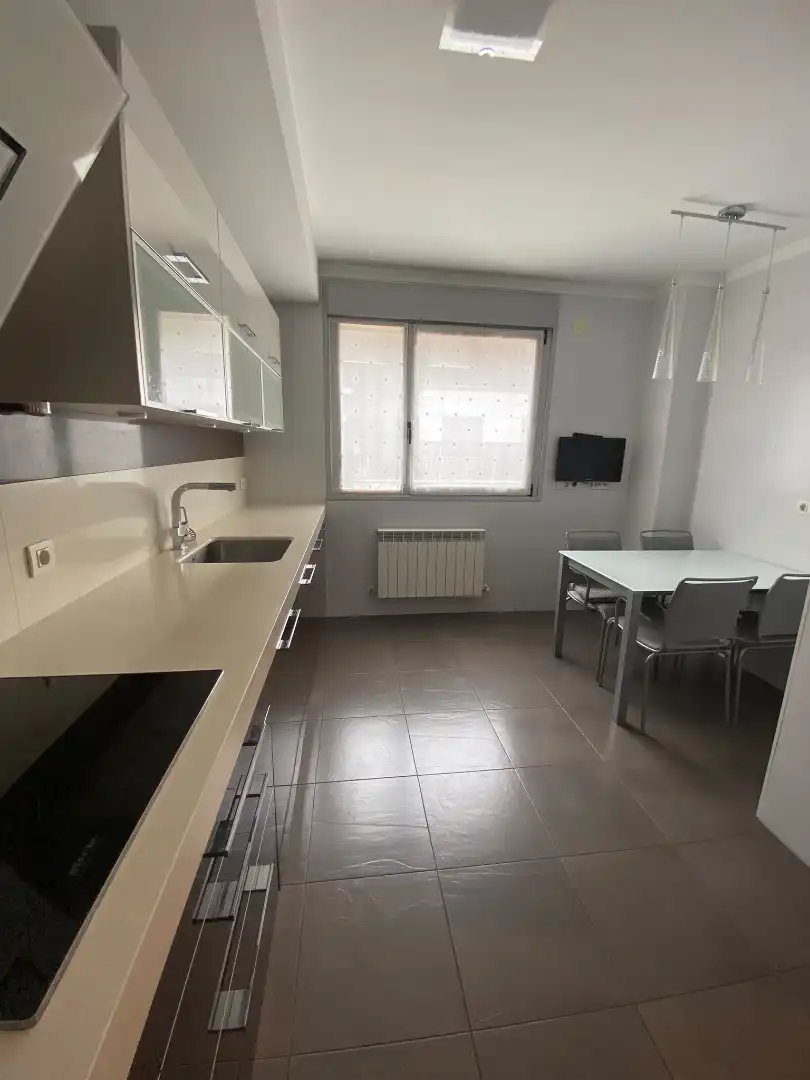 Detached homes for sale in Paseo de Labraza, Zabalgana