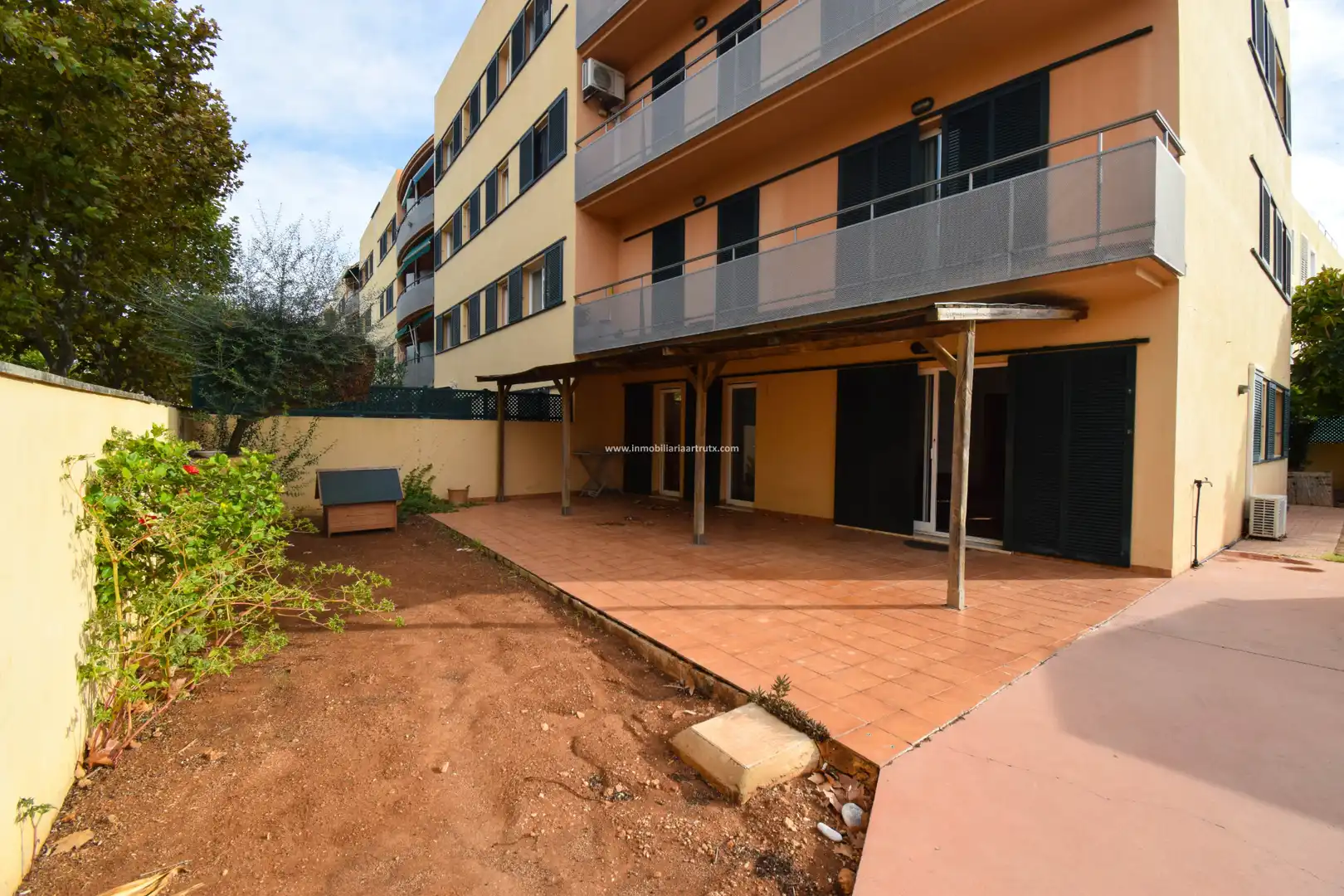 Piano terra con ascensore in vendita a Ciutadella