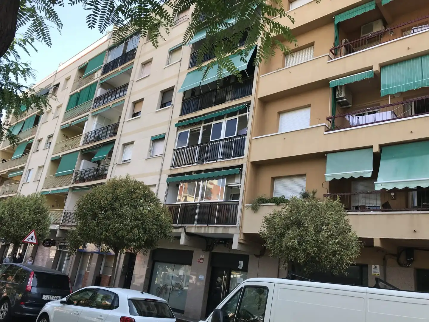 Business premises for sale in C/ de la marina