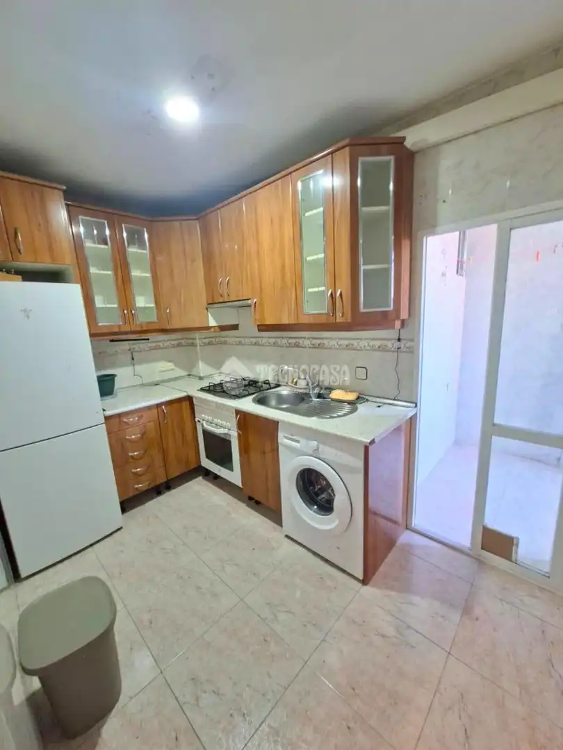 Kitchen of Flat for sale in Parla  with Air Conditioner, Heating and Terrace
