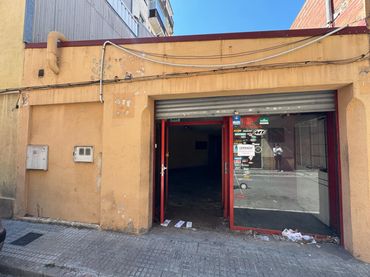 Terrenys i solars en venda a Carrer de Frederic Mompou