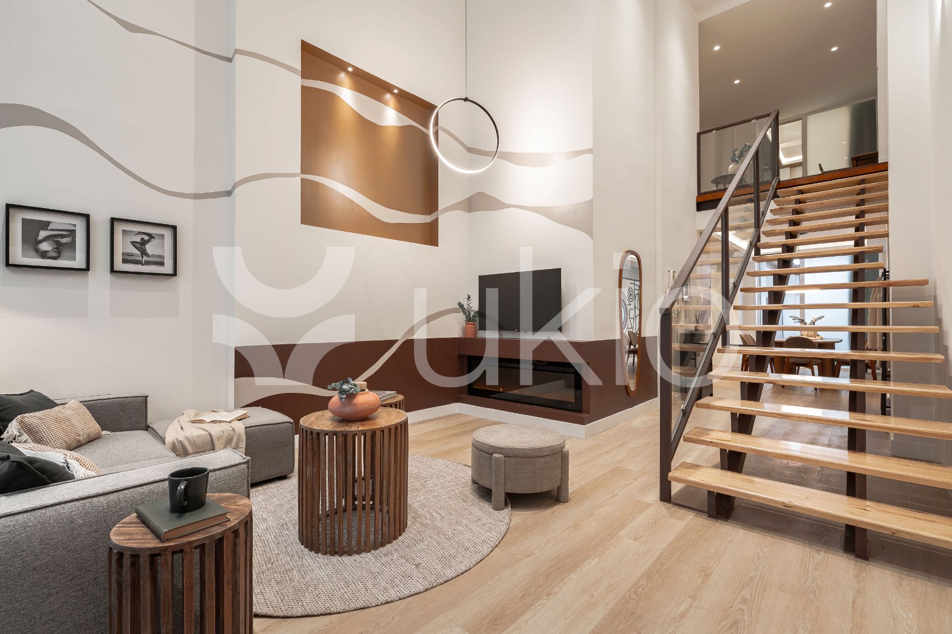 Sala d'estar de Apartament de lloguer en  Madrid Capital amb Calefacció, Moblat i Forn