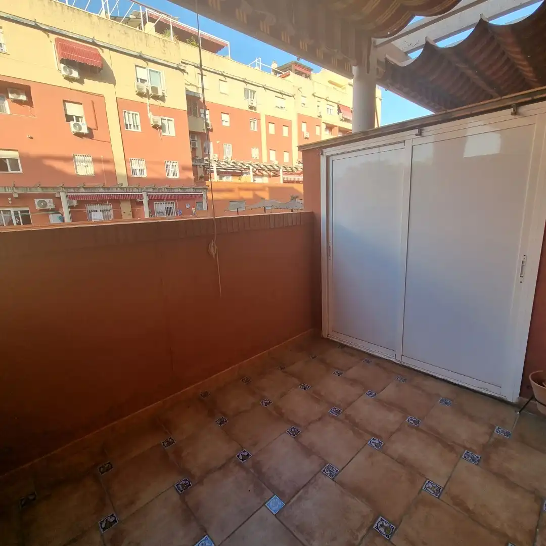 Terrassa de Dúplex en venda en San Juan de Aznalfarache amb Balcó