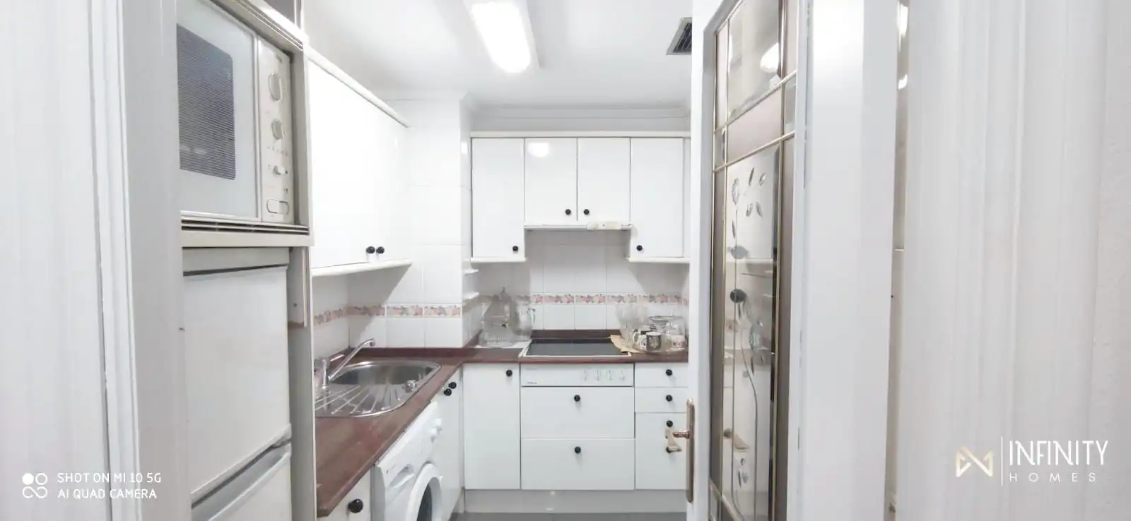 Cuina de Apartament de lloguer en Bilbao  amb Aire condicionat, Calefacció i Balcó
