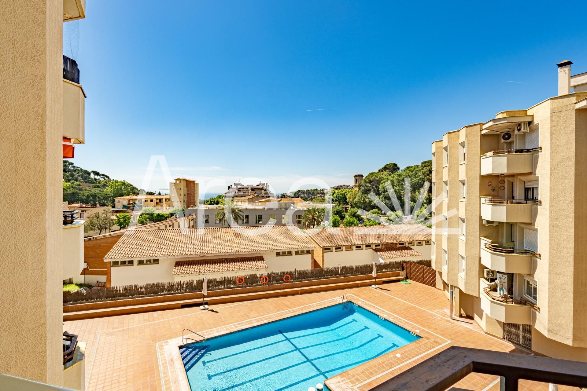 Exterior view of Flat for sale in Sant Andreu de Llavaneres  with Heating, Terrace and Storage room