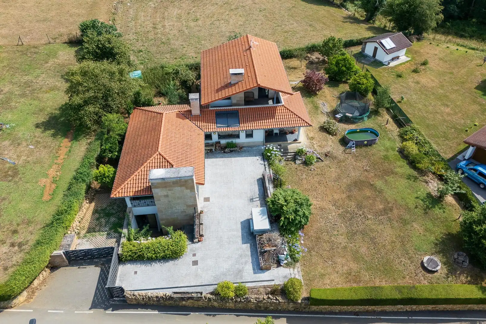 Vista exterior de Casa o chalet en venta en Llanera con Calefacción, Jardín privado y Terraza