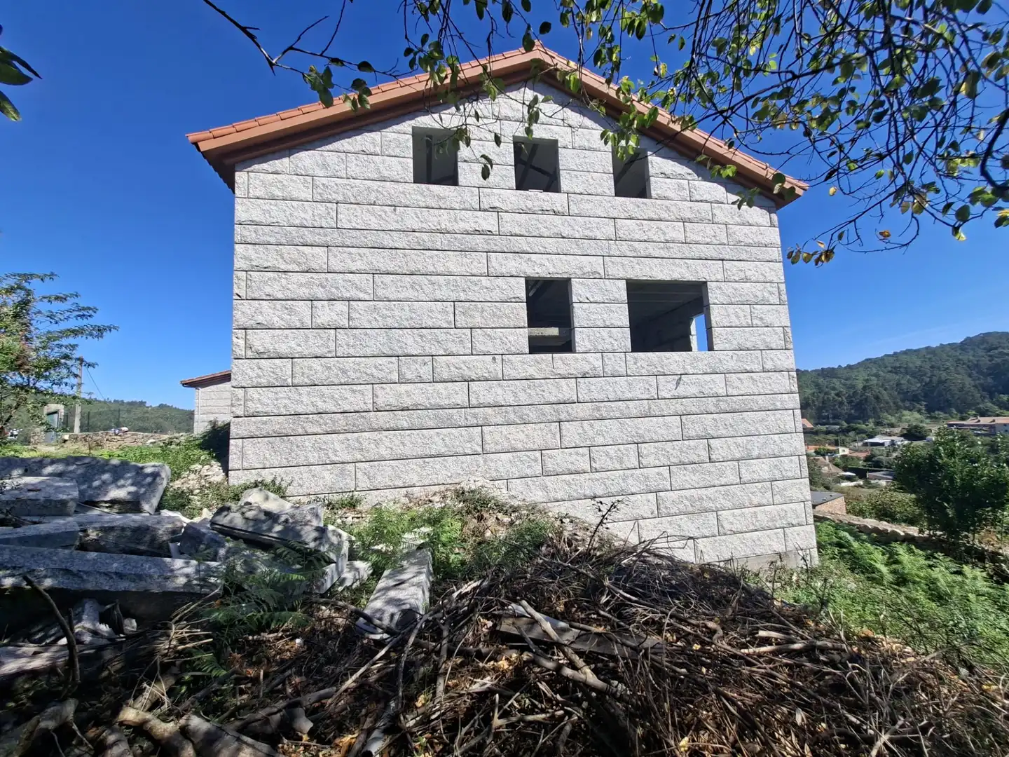 Casa rústica en venta en Camiño da Poza 38, imagen 2