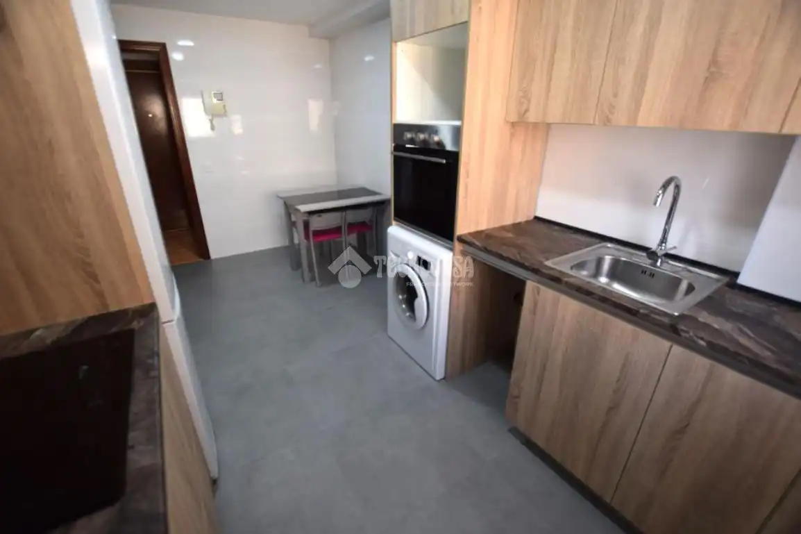 Cocina de Piso en venta en Fuenlabrada con Aire acondicionado, Calefacción y Terraza
