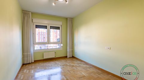 Photo 5 of Flat for sale in Gijón - Avenida del Llano, 25, Llano, Gijón