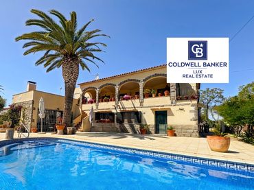 Casa con piscina en venta en Requesens
