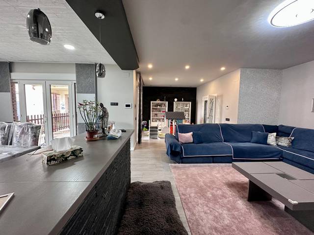 Casa-chalet en Venta en Calle Camilo José Cela en Arenas de San Juan