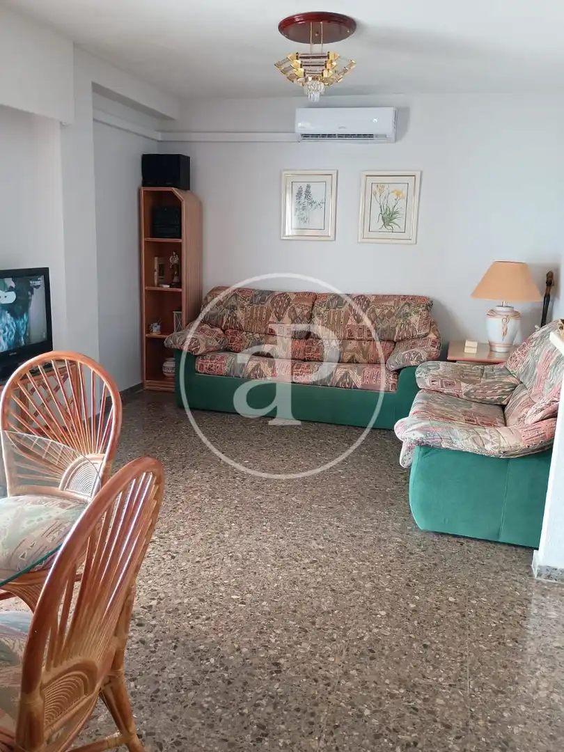 Wohnung zur Miete in Carrer Amparo Belda, Sant Antoni