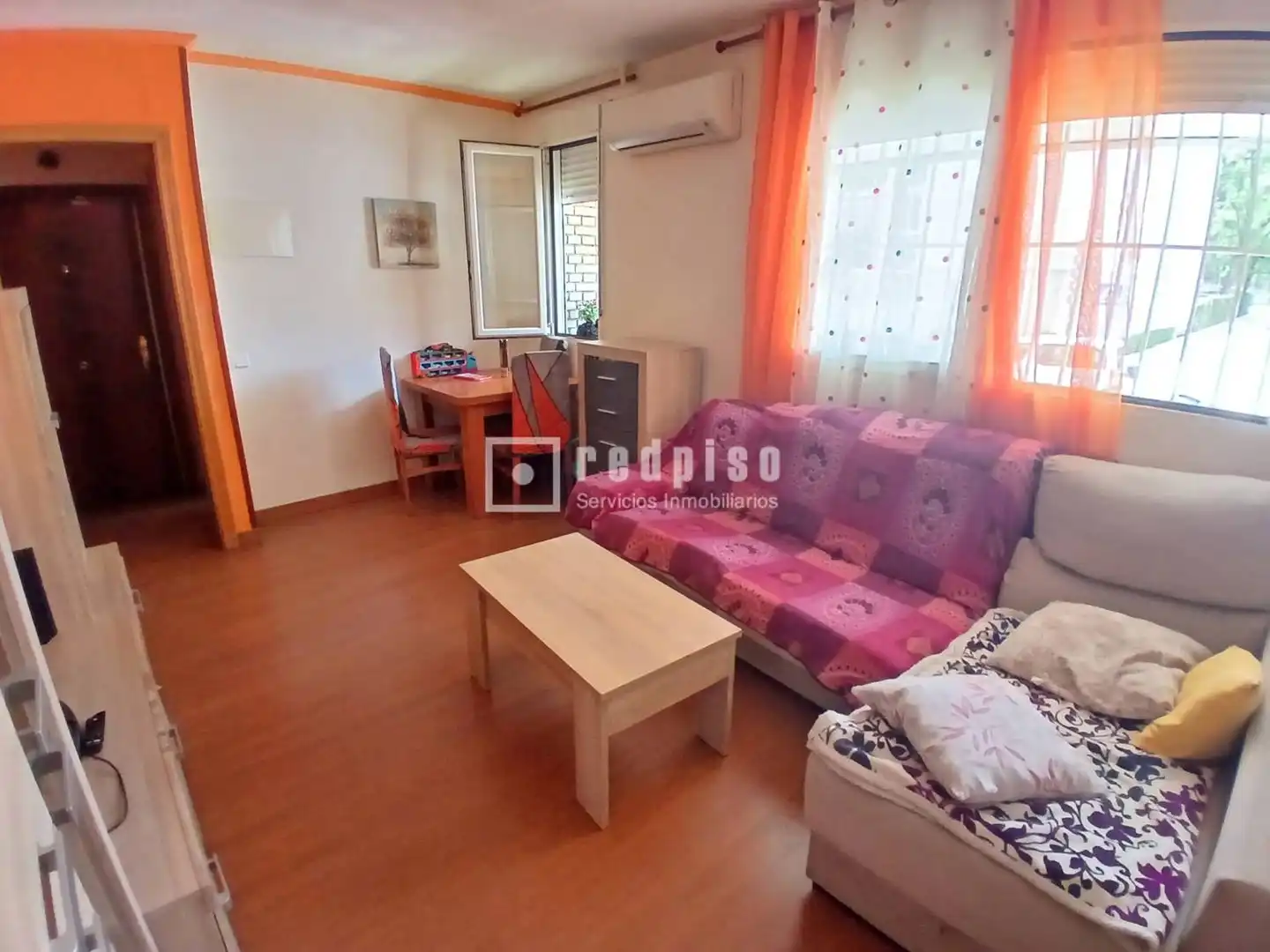 Living room of Flat for sale in Madrid  with Air Conditioner, Heating and Private garden