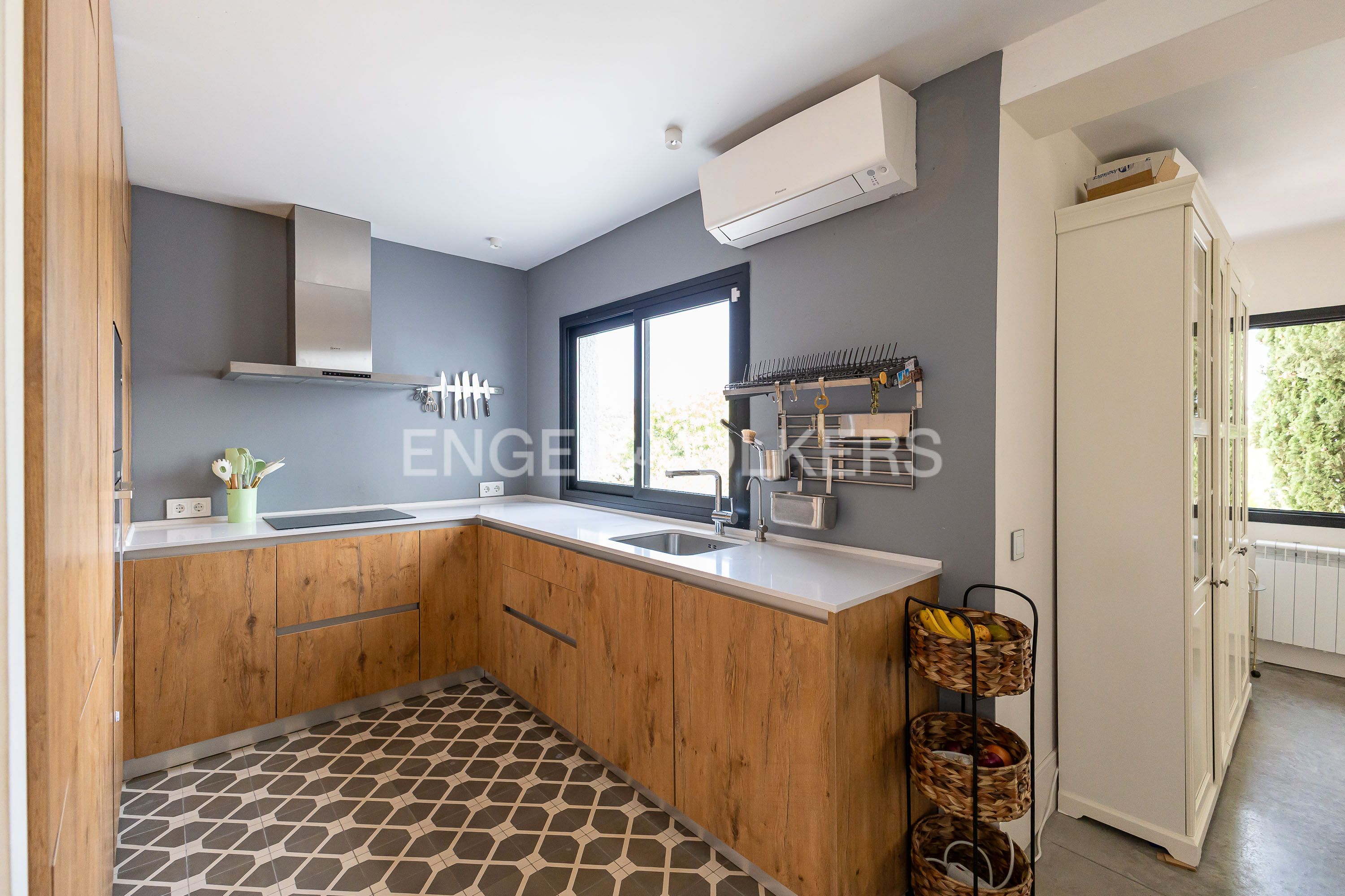 Cocina de Casa o chalet en venta en Valdemorillo con Aire acondicionado, Calefacción y Jardín privado