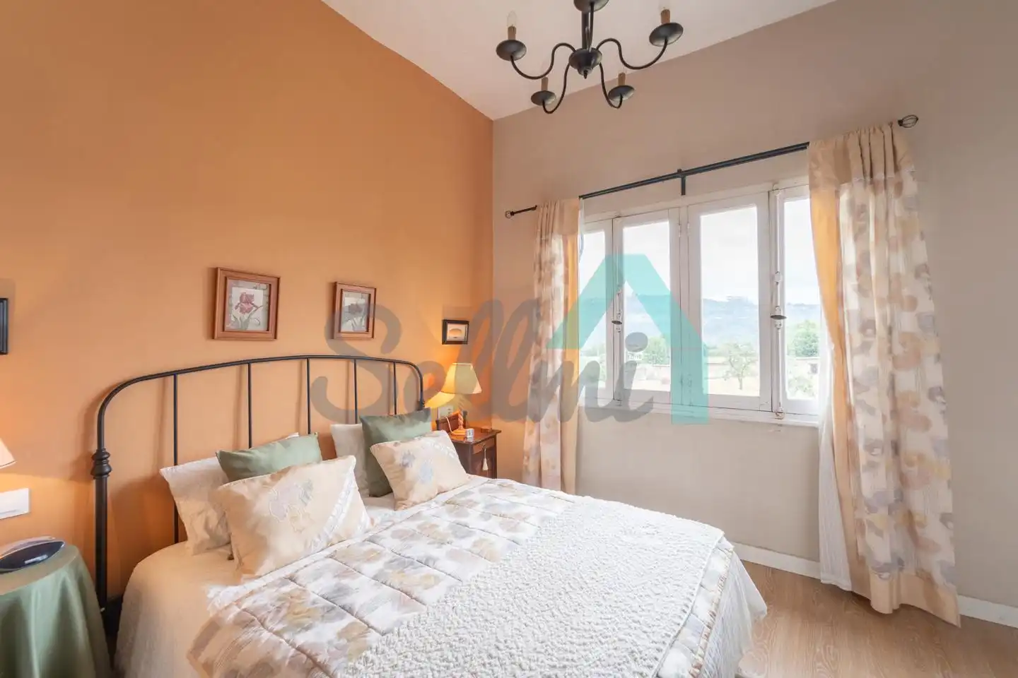 Habitación de Casa o chalet en venta en Ribera de Arriba con Jardín privado, Terraza y Balcón