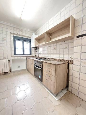 Piso en Venta en Tremañes