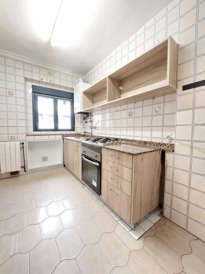 Wohnung zum Verkauf in Tremañes, Oeste