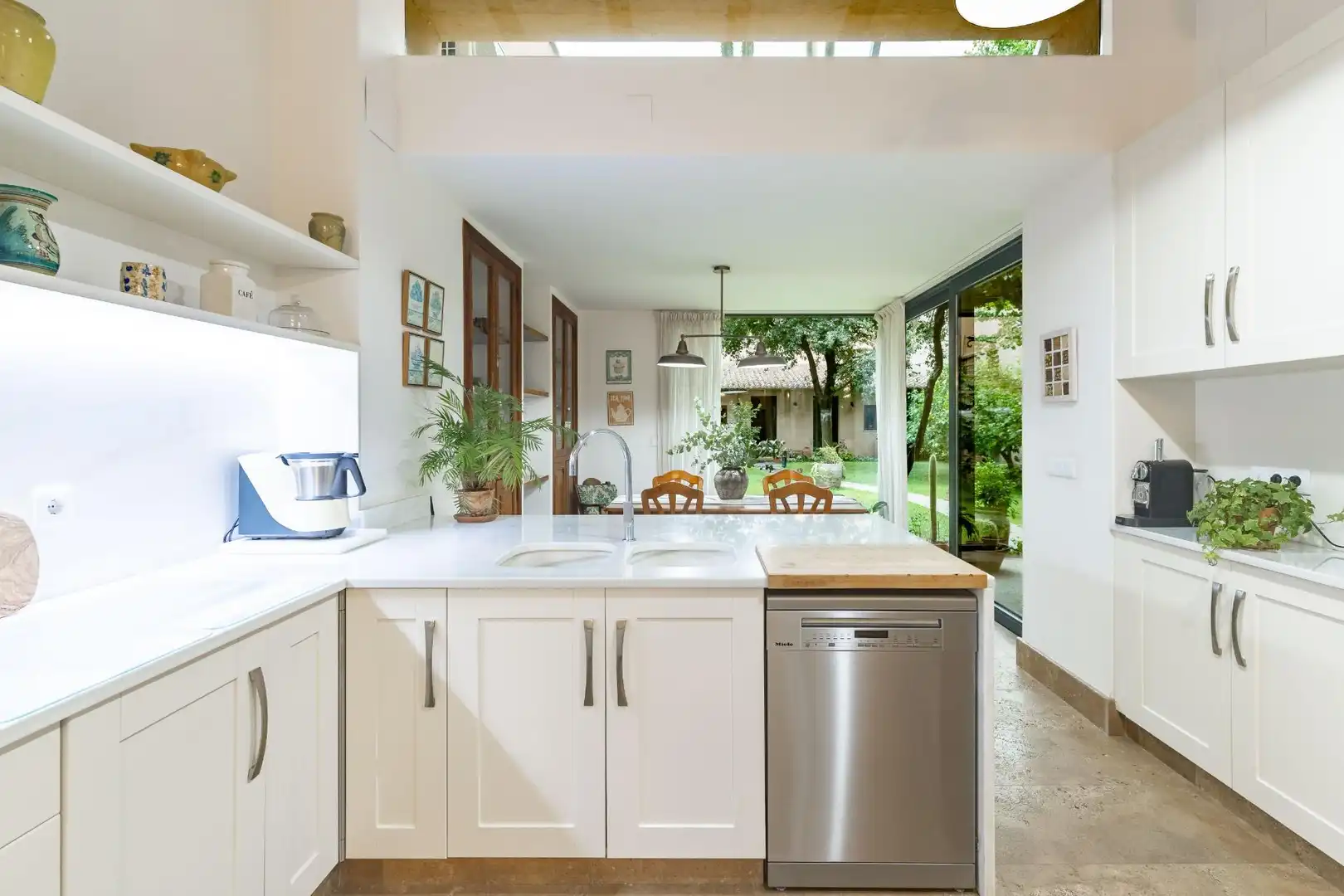Kitchen of Houses for sale in Xàtiva  with Air Conditioner, Private garden and Terrace