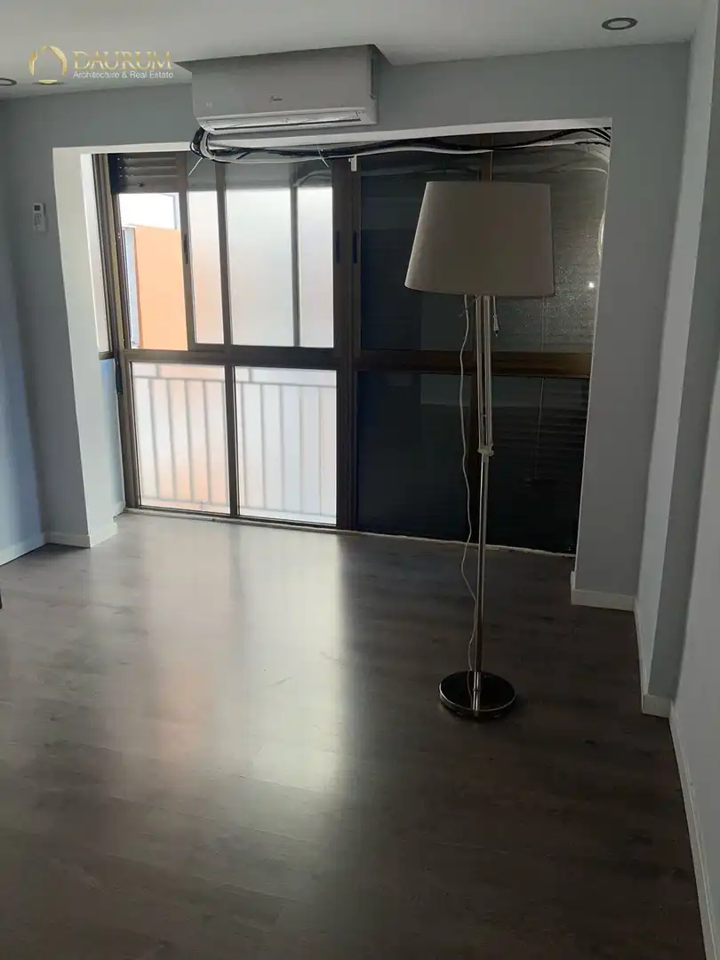 Vista exterior de Piso en venta en Xirivella con Aire acondicionado